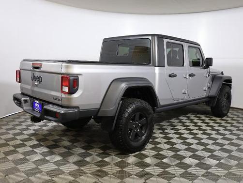 2020 Jeep Gladiator SPORT