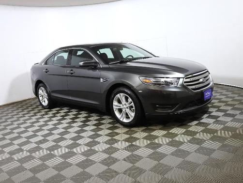 2018 Ford Taurus SEL