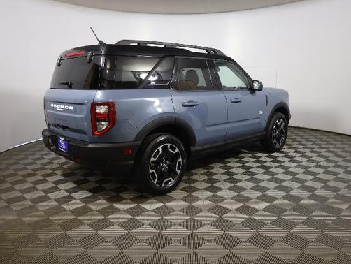 AZURE GRAY METALLIC TRI-COA 2024 Ford Bronco Sport OUTER BANKS