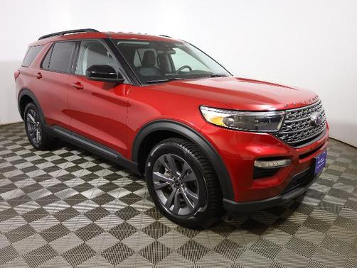 RAPID RED MET TINTED CC 2023 Ford Explorer XLT