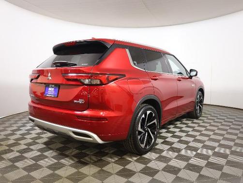 2023 Mitsubishi Outlander SEL