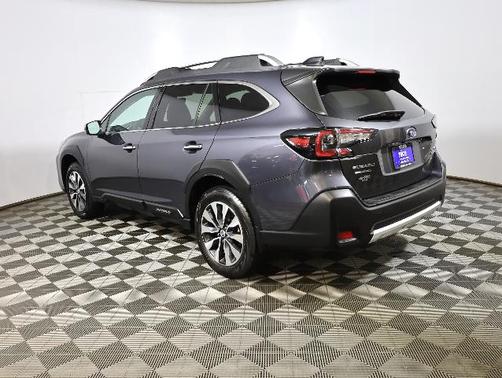 2024 Subaru Outback TOURING XT