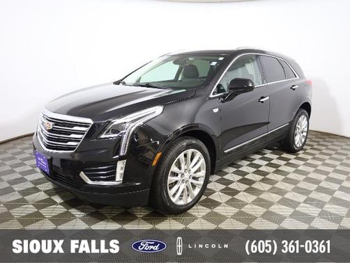 Black 2019 Cadillac XT5 LUXURY
