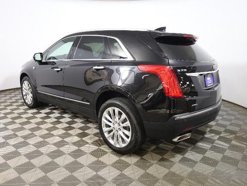 Black 2019 Cadillac XT5 LUXURY