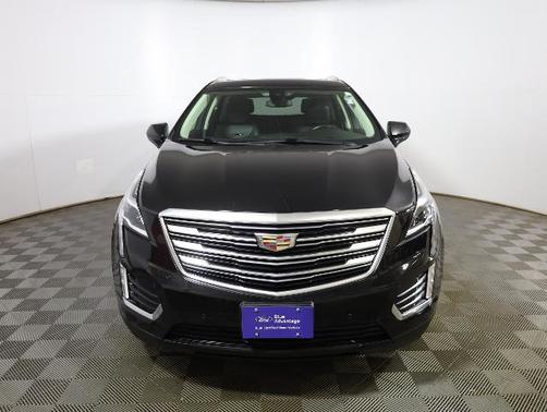Black 2019 Cadillac XT5 LUXURY