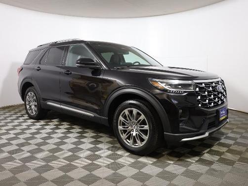 AGATE BLACK METALLIC 2025 Ford Explorer PLATINUM