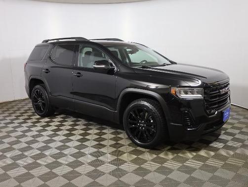 Black 2022 GMC Acadia SLE