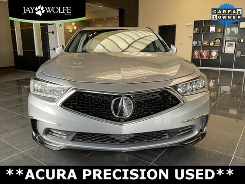 2018 Acura RLX Sport Hybrid Advance Package