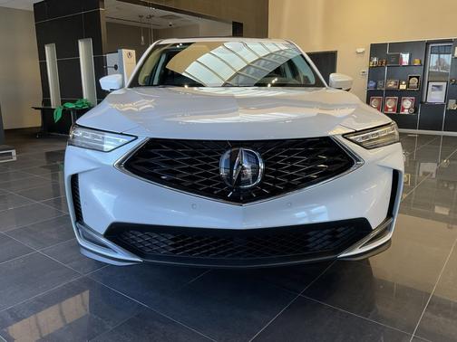 2025 Acura MDX 