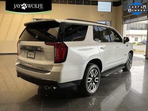 2023 GMC Yukon 4WD AT4