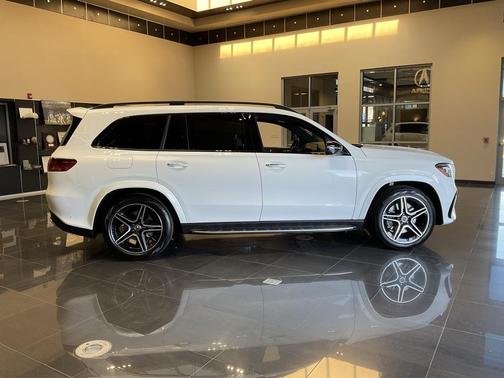 2025 Mercedes-Benz GLS 450 4MATIC