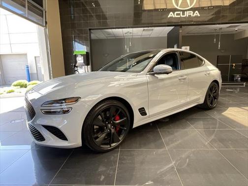 2022 Genesis G70 3.3T AWD