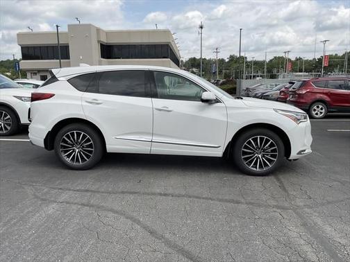 2025 Acura RDX Advance Package