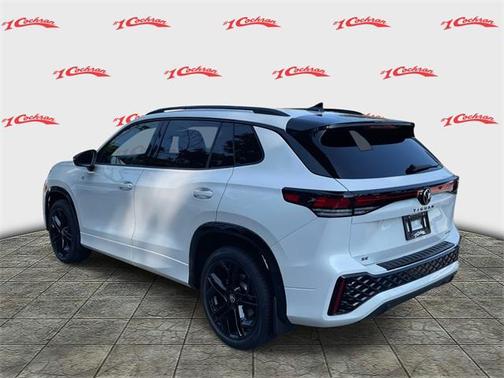 2025 Volkswagen Tiguan 2.0T SE R-Line Black 4MOTION