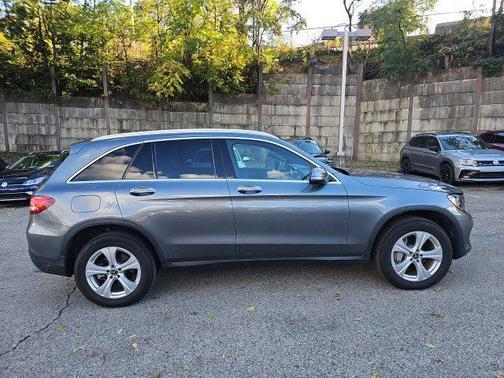 2018 Mercedes-Benz GLC 300 Base