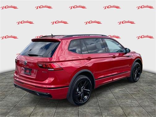 2024 Volkswagen Tiguan 2.0T SE R-Line Black 4MOTION