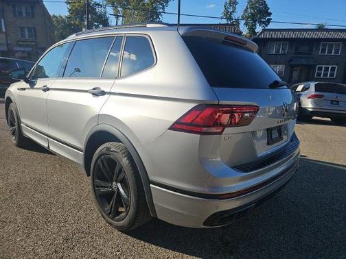 2024 Volkswagen Tiguan 2.0T SE R-Line Black 4MOTION