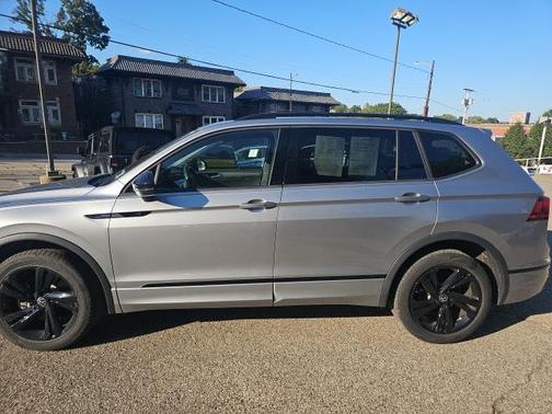 2024 Volkswagen Tiguan 2.0T SE R-Line Black 4MOTION