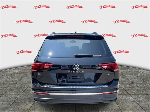 2024 Volkswagen Tiguan 2.0T SE 4MOTION