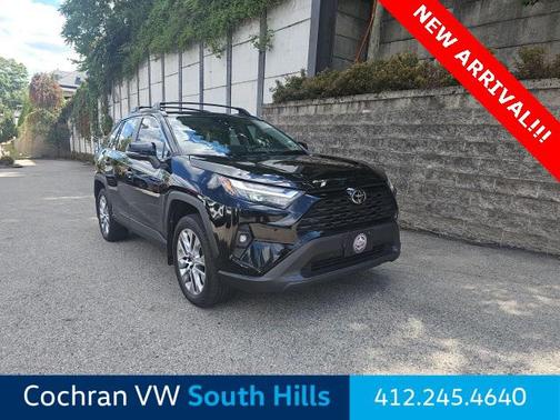 2023 Toyota RAV4 XLE Premium