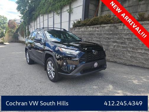 2023 Toyota RAV4 XLE Premium