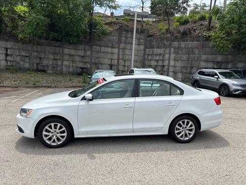 2014 Volkswagen Jetta Auto SE w/Connectivity