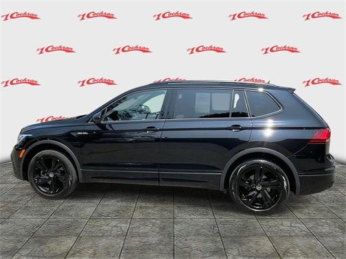2023 Volkswagen Tiguan 2.0T SE R-Line Black