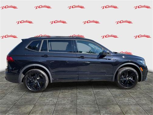 2024 Volkswagen Tiguan 2.0T SE R-Line Black 4MOTION