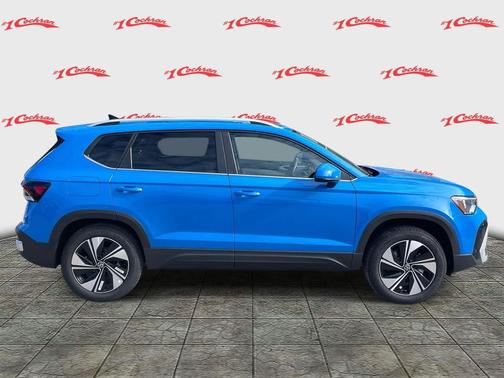 2026 Volkswagen Taos SE