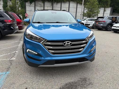 Caribbean Blue 2018 Hyundai TUCSON Limited