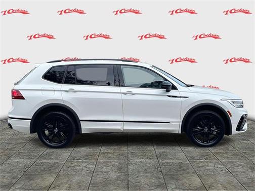 2022 Volkswagen Tiguan 2.0T SE R-Line Black 4MOTION