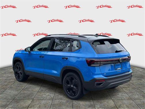 2025 Volkswagen Taos 1.5T SE Black
