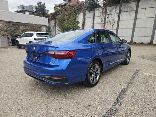 2023 Volkswagen Jetta 1.5T SE