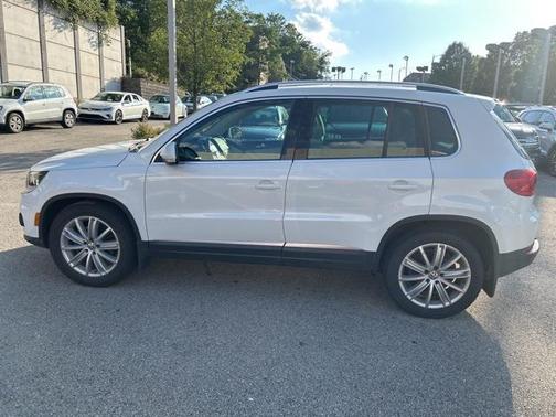 2015 Volkswagen Tiguan 4MOTION Auto SEL