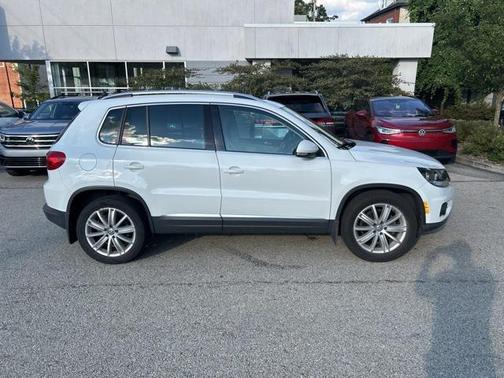 2015 Volkswagen Tiguan 4MOTION Auto SEL