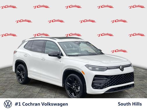 2026 Volkswagen Tiguan 2.0T SE R-Line Black