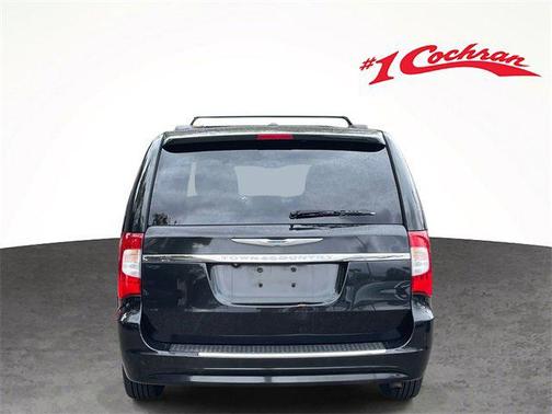 2015 Chrysler Town & Country Touring