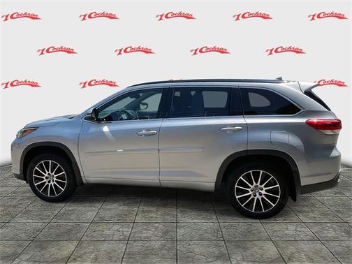 2018 Toyota Highlander SE
