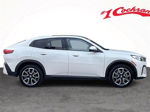 2025 BMW X2 xDrive28i