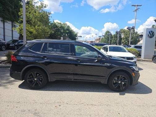 2024 Volkswagen Tiguan 2.0T SE R-Line Black 4MOTION