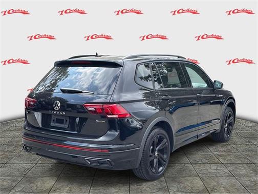 2024 Volkswagen Tiguan 2.0T SE R-Line Black 4MOTION