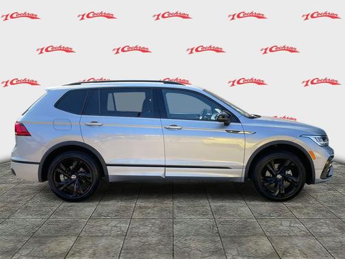 2024 Volkswagen Tiguan 2.0T SE R-Line Black 4MOTION