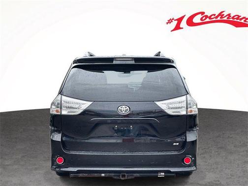 2017 Toyota Sienna SE Premium