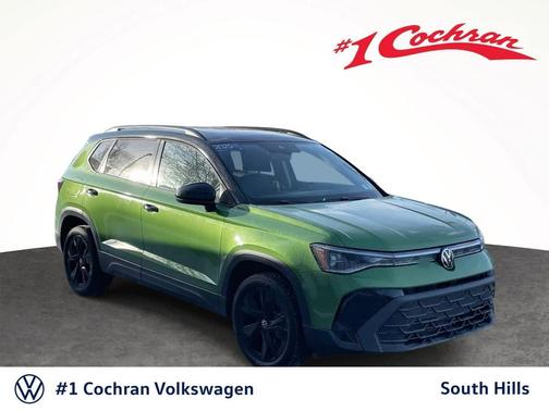 2025 Volkswagen Taos 1.5T SE Black