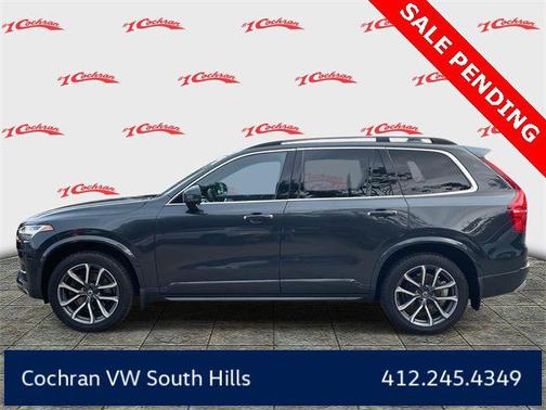 2016 Volvo XC90 T6 Momentum