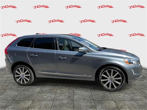 2017 Volvo XC60 T6 Inscription