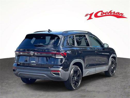 2025 Volkswagen Taos 1.5T SE Black