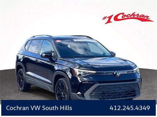 2025 Volkswagen Taos 1.5T SE Black