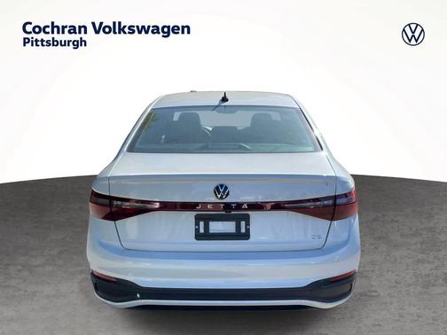 Opal White Pearl 2026 Volkswagen Jetta 1.4T SE