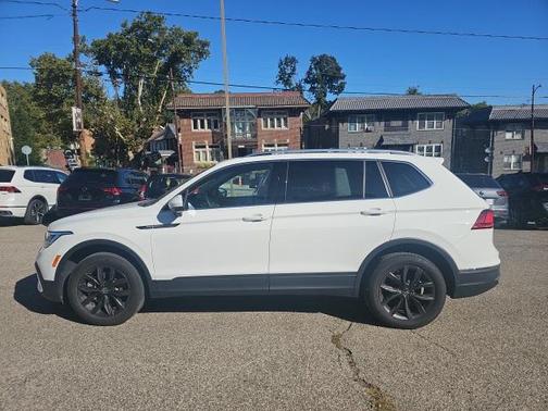2022 Volkswagen Tiguan 2.0T SE 4MOTION